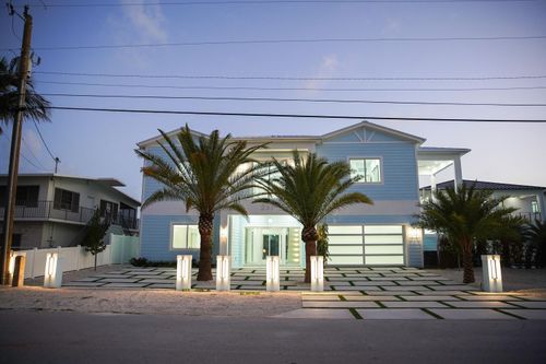 259 Saint Thomas Ave, Key Largo, FL, 33037-4321 | Card Image