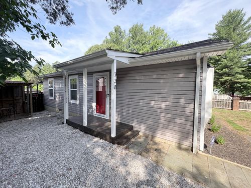 738 White Sands Dr, LUSBY, MD, 20657-2012 | Card Image