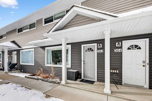 563 Regal Pk Ne, Calgary, AB, T2E0S6 | Card Image