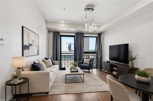1106-112 King St E, Hamilton, ON, L8N1A8 | Card Image