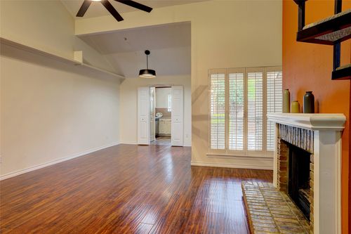 120-5565 Preston Oaks Rd, Dallas, TX, 75254-8450 | Card Image