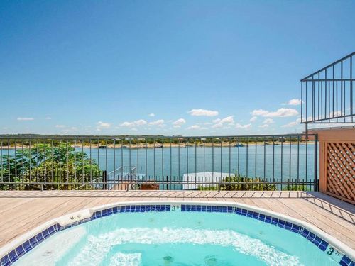 apt-111-1601 Judy Lynn Dr, Briarcliff, TX, 78669-2527 | Card Image