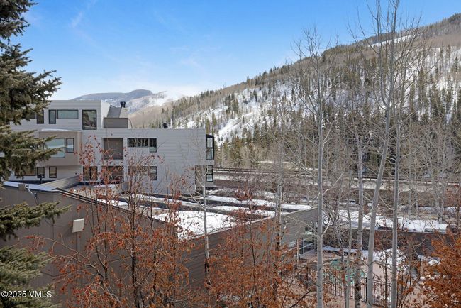 2311 - 1100 N Frontage Rd W, Condo with 2 bedrooms, 2 bathrooms and null parking in Vail CO | Image 34