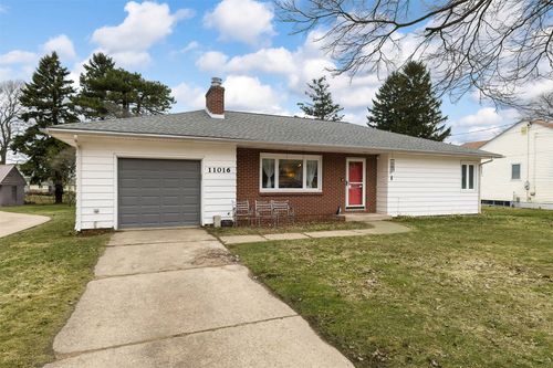 11016 S Shore Ave, North East, PA, 16428-1934 | Card Image
