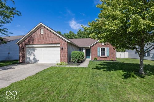 2842 Addison Meadows Ln, Indianapolis, IN, 46203-6729 | Card Image