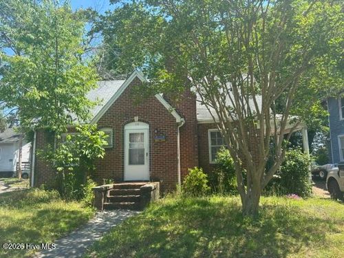 110 Paris Ave, Greenville, NC, 27834-3920 | Card Image