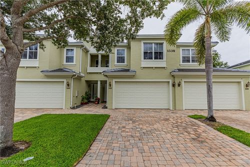 apt-103-1330 Mariposa Cir, NAPLES, FL, 34105-7242 | Card Image