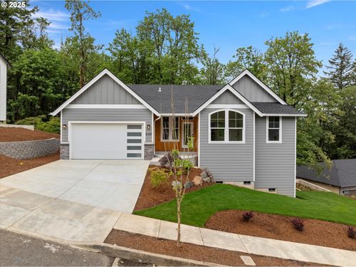 8120 Se 145th Ct, Portland, OR, 97236-5384 | Card Image