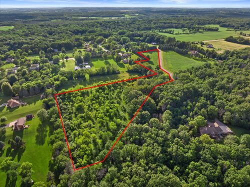 4 County Rd N, Hartford, WI, 53027 | Card Image