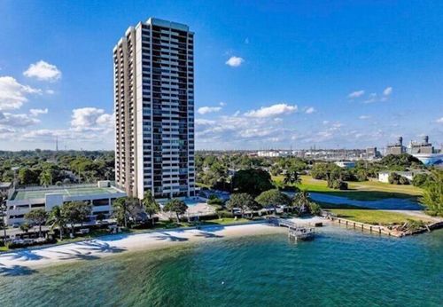 1204-5600 N Flagler Drive, West Palm Beach, FL, 33407 | Card Image