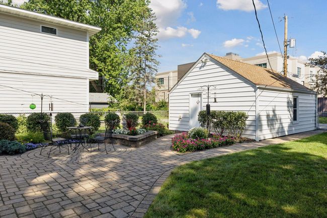 2-car detached Garage | Image 36