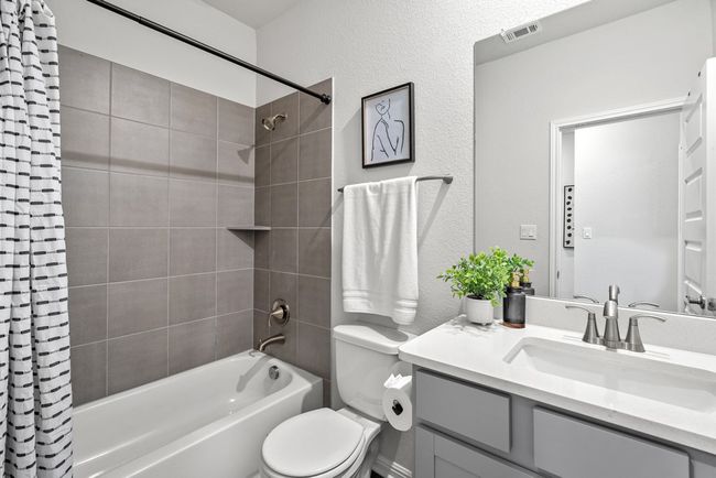 207 El Capitan Loop, House other with 5 bedrooms, 3 bathrooms and 4 parking in Dripping Springs TX | Image 15