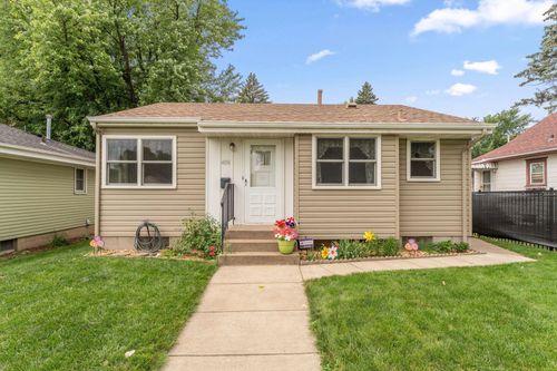 4016 2nd St Ne, Columbia Heights, MN, 55421-2729 | Card Image