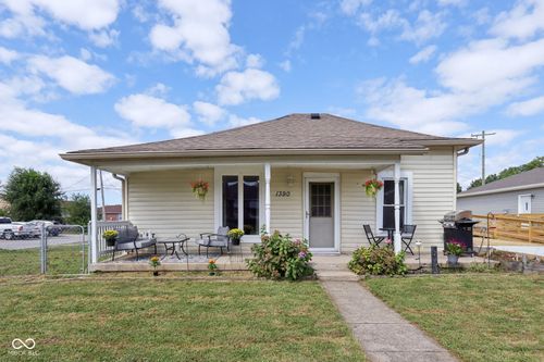 1390 Harriet St, Martinsville, IN, 46151-2712 | Card Image