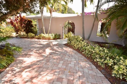 2584 Avenue Au Soleil, Gulfstream, FL, 33483 | Card Image