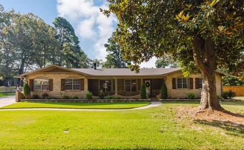 625 Woodland, Benton, AR, 72019-2425 | Card Image