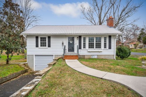 119 Ben Lomond Dr, Mc Minnville, TN, 37110-2413 | Card Image