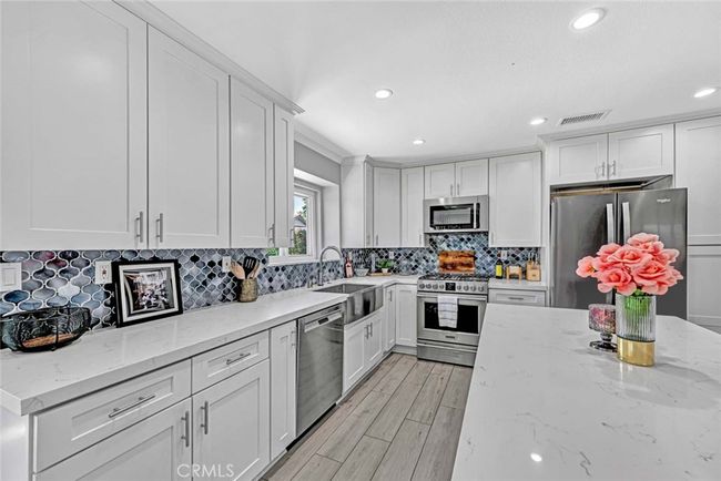 13601 Charloma Dr, House other with 4 bedrooms, 2 bathrooms and 4 parking in Tustin CA | Image 7