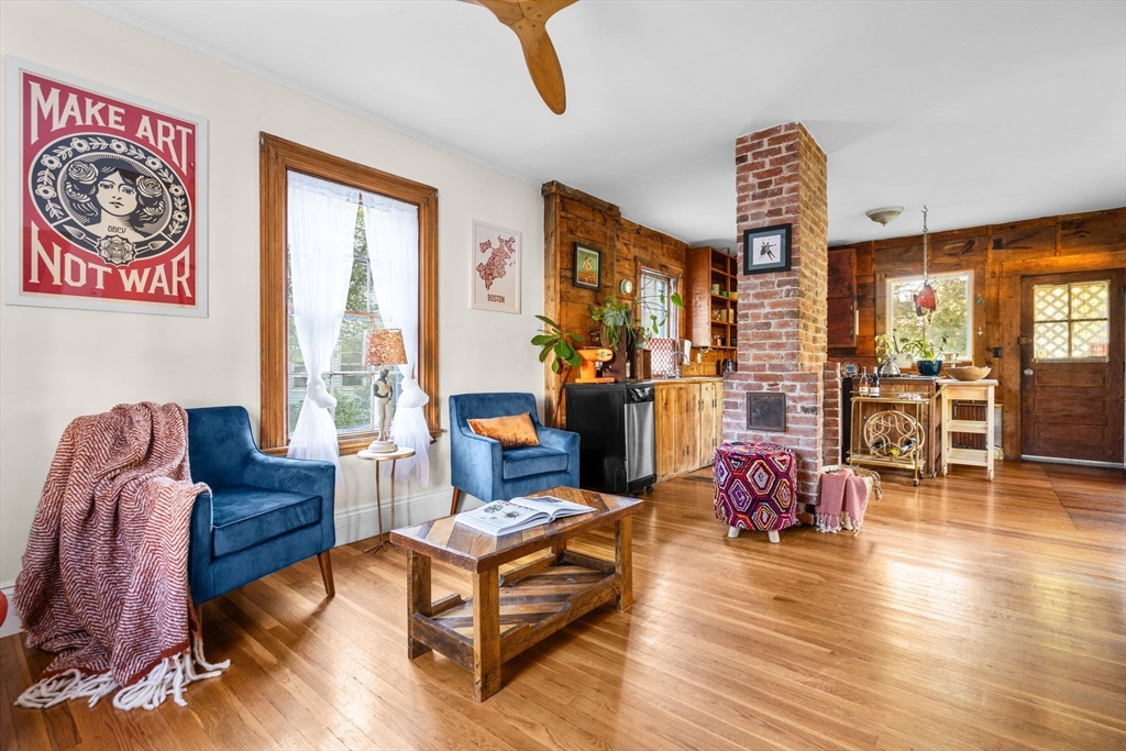 Shurland St, Jamaica Plain, MA 02130
