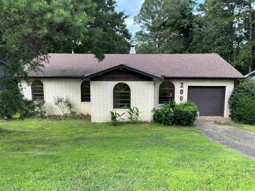 2009 Romine Rd, Little Rock, AR, 72205-6725 | Card Image