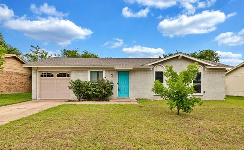 732 Sw Hillside Dr, Burleson, TX, 76028-5235 | Card Image