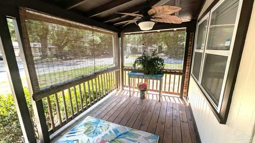 10 Kennington Dr, Pensacola, FL, 32507-1027 | Card Image