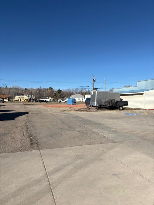 730 N Main St, Sheridan, WY, 82801-3635 | Card Image