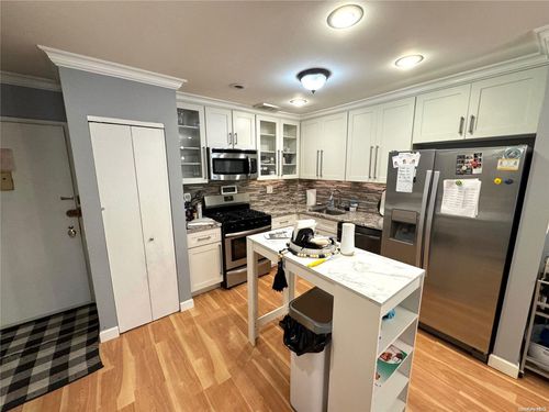 31l-205-60 Brian Crescent, New York, NY, 11360 | Card Image