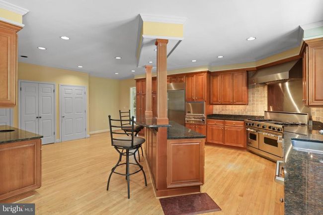 12010 Waples Mill Rd, House other with 4 bedrooms, 3 bathrooms and null parking in OAKTON VA | Image 14