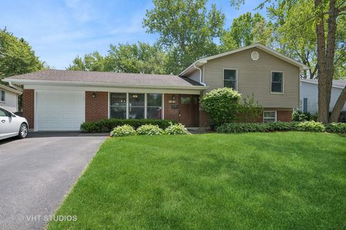150 Red Bridge Rd, Lake Zurich, IL, 60047-2588 | Card Image