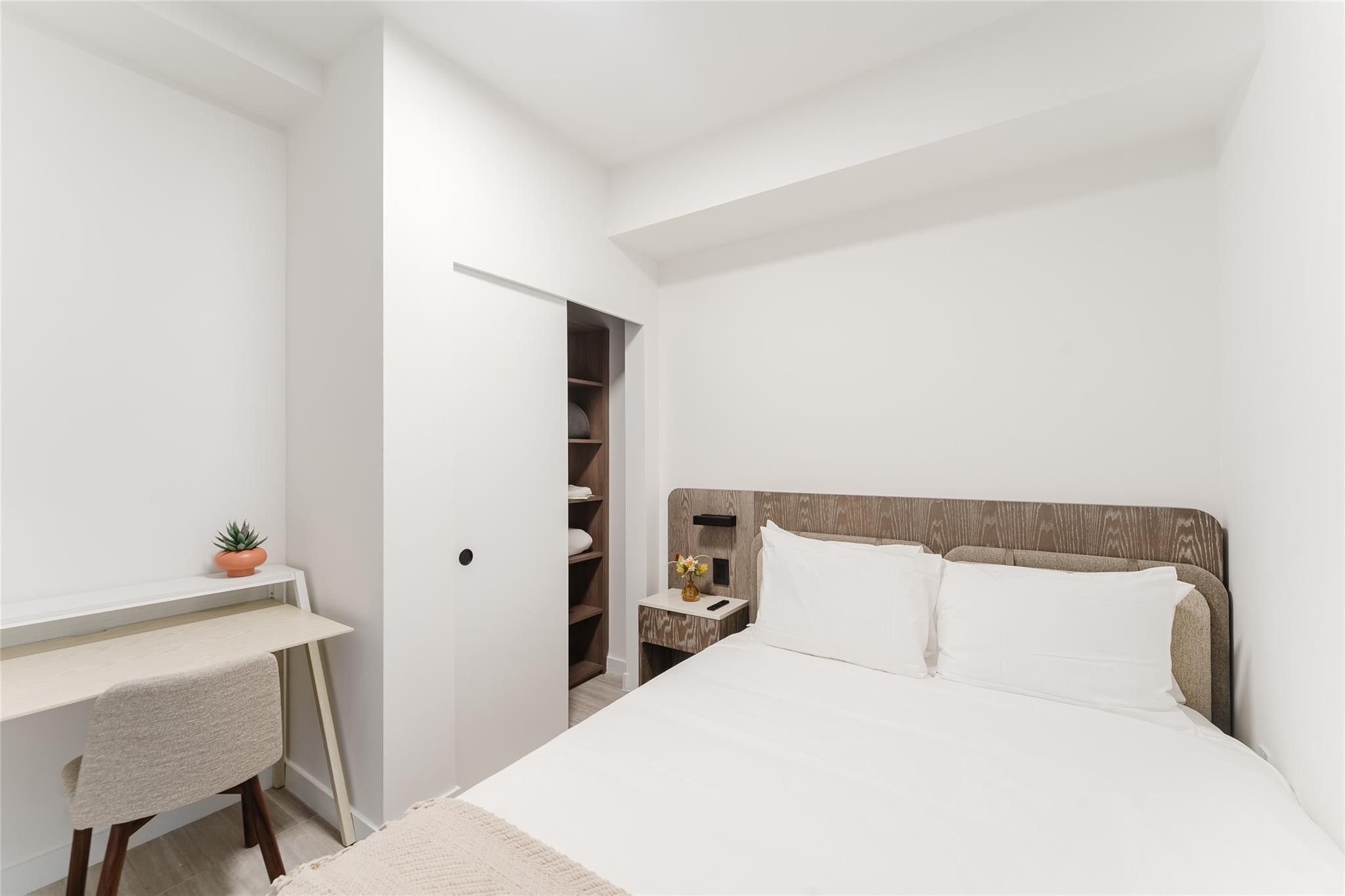 Residential Lease in Miami Beach