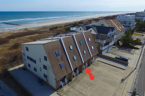 apt-b-114 E Brigantine Ave, Brigantine, NJ, 08203-3113 | Card Image