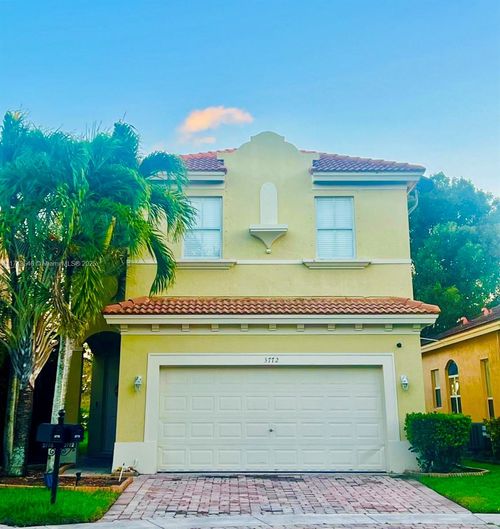 3772 Ne 9th Ct, Homestead, FL, 33033-5841 | Card Image