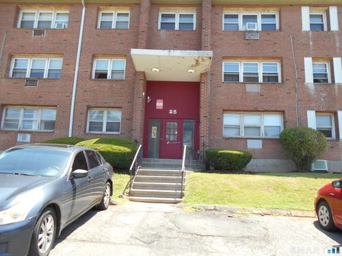 a4-25 Donna Dr, New Haven, CT, 06513-1406 | Card Image