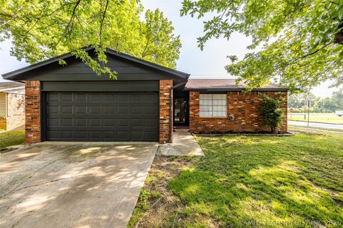501 W 26th Street, Sand Springs, OK, 74063 | Card Image