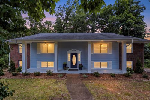 2824 Ridgecrest Drive, Chattanooga, TN, 37406 | Card Image