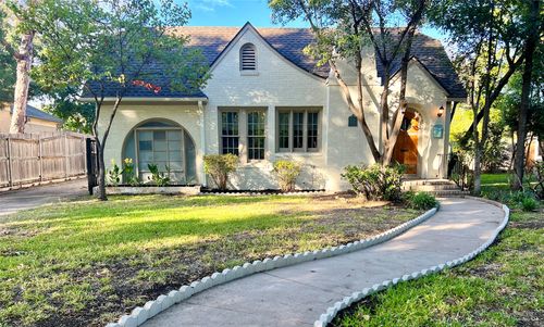 2003 Elizabeth Dr, Brownwood, TX, 76801-4810 | Card Image