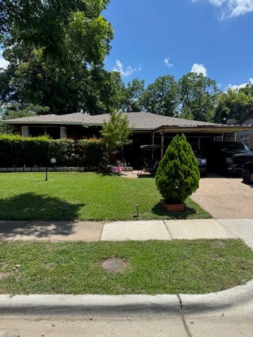 8730 Blossom Ln, Dallas, TX, 75227-7205 | Card Image
