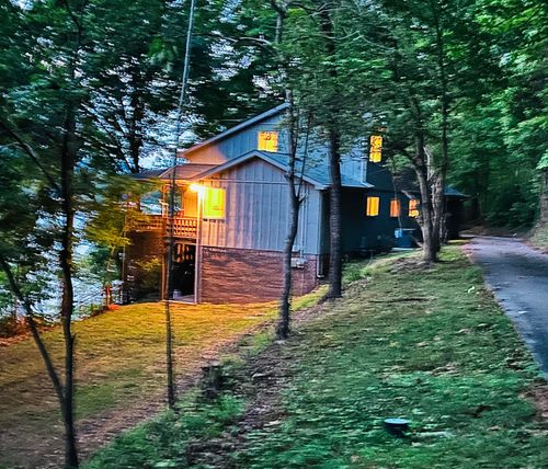 11640 Hixson Pike, Soddy-Daisy, TN, 37379-6316 | Card Image