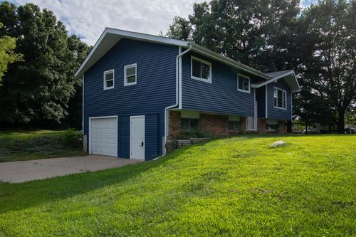 4101 W Hickory Rd, Hickory Corners, MI, 49060-9721 | Card Image