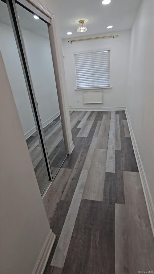 1-101-25 111th, New York, NY, 11419 | Card Image