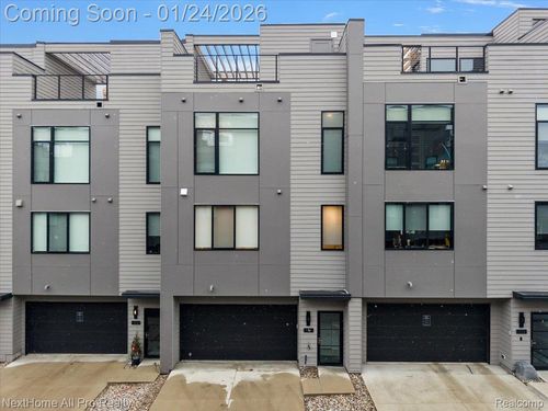 104 N Center Cv, Northville, MI, 48167-2767 | Card Image