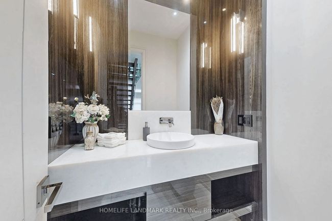 301 Jedburgh Rd, House other with 5 bedrooms, 4 bathrooms and 2 parking in Toronto ON | Image 14