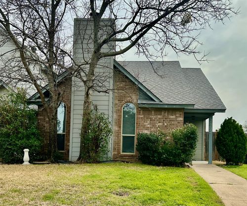 2832 Shady Brook Dr, Bedford, TX, 76021-4255 | Card Image