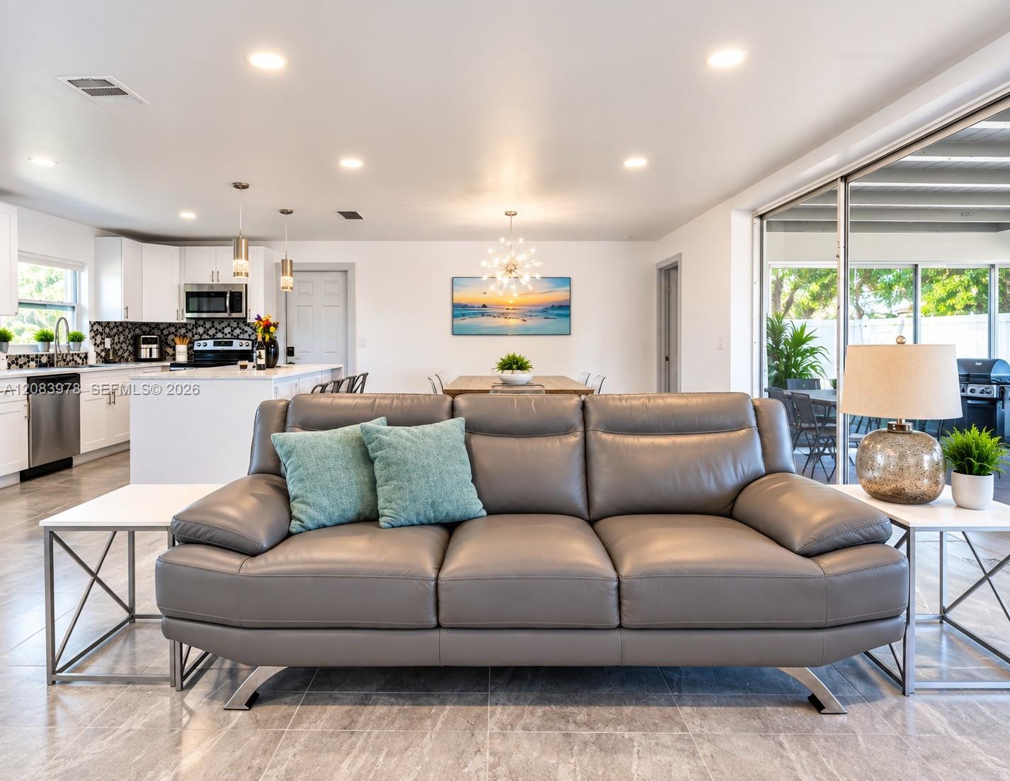 Residential Lease in Cape Coral 2