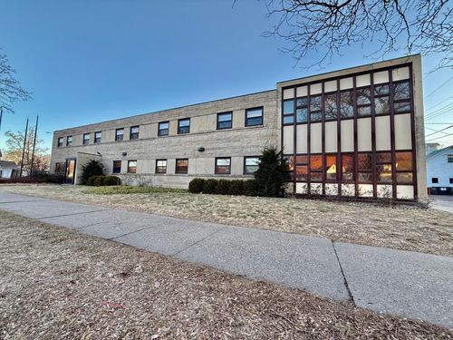 55 W Sanborn Street, Winona, MN, 55987 | Card Image