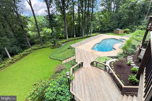 1950 Limb Tree Lane, VIENNA, VA, 22182 | Card Image
