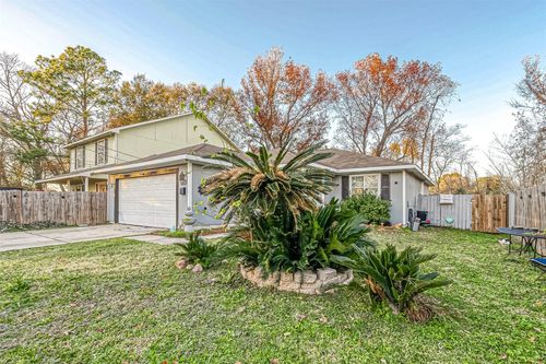 944 Dewalt St, Houston, TX, 77088-5017 | Card Image