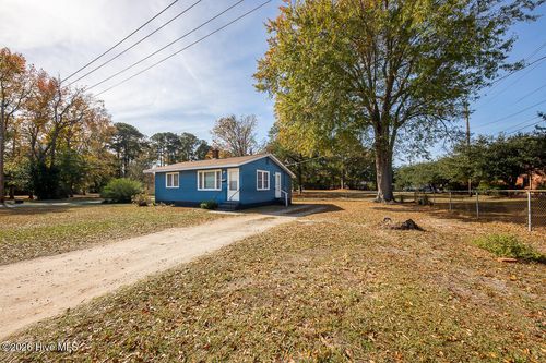 1801 Clark Ave, New Bern, NC, 28560-3529 | Card Image