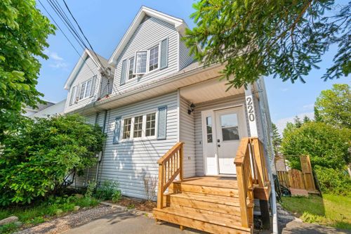 220 Greenwood Ave, Timberlea, NS, B3T1H8 | Card Image